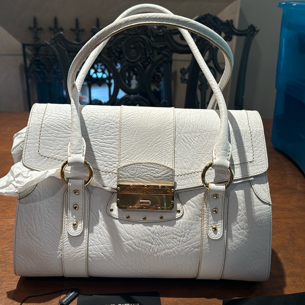 DOLCE AND GABBANA PURSE-NEW W TAGS